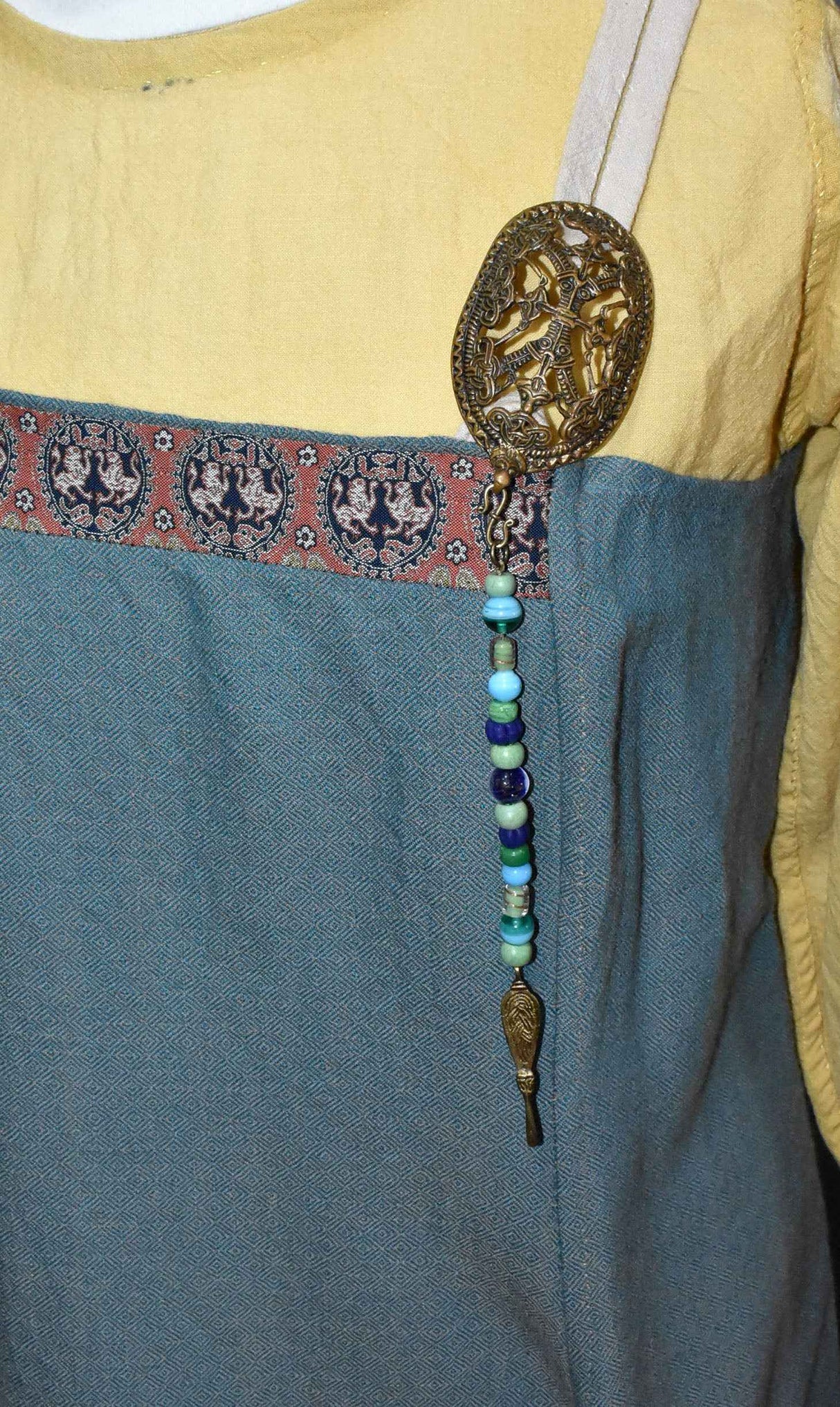 Birka Ohrlöffel mit Glasperlenkette