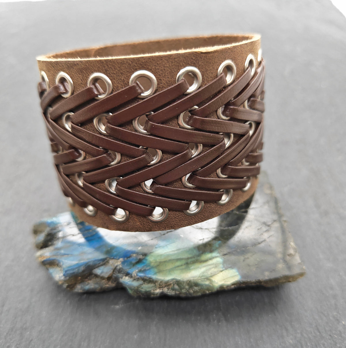 Breites Lederarmband - verstellbar