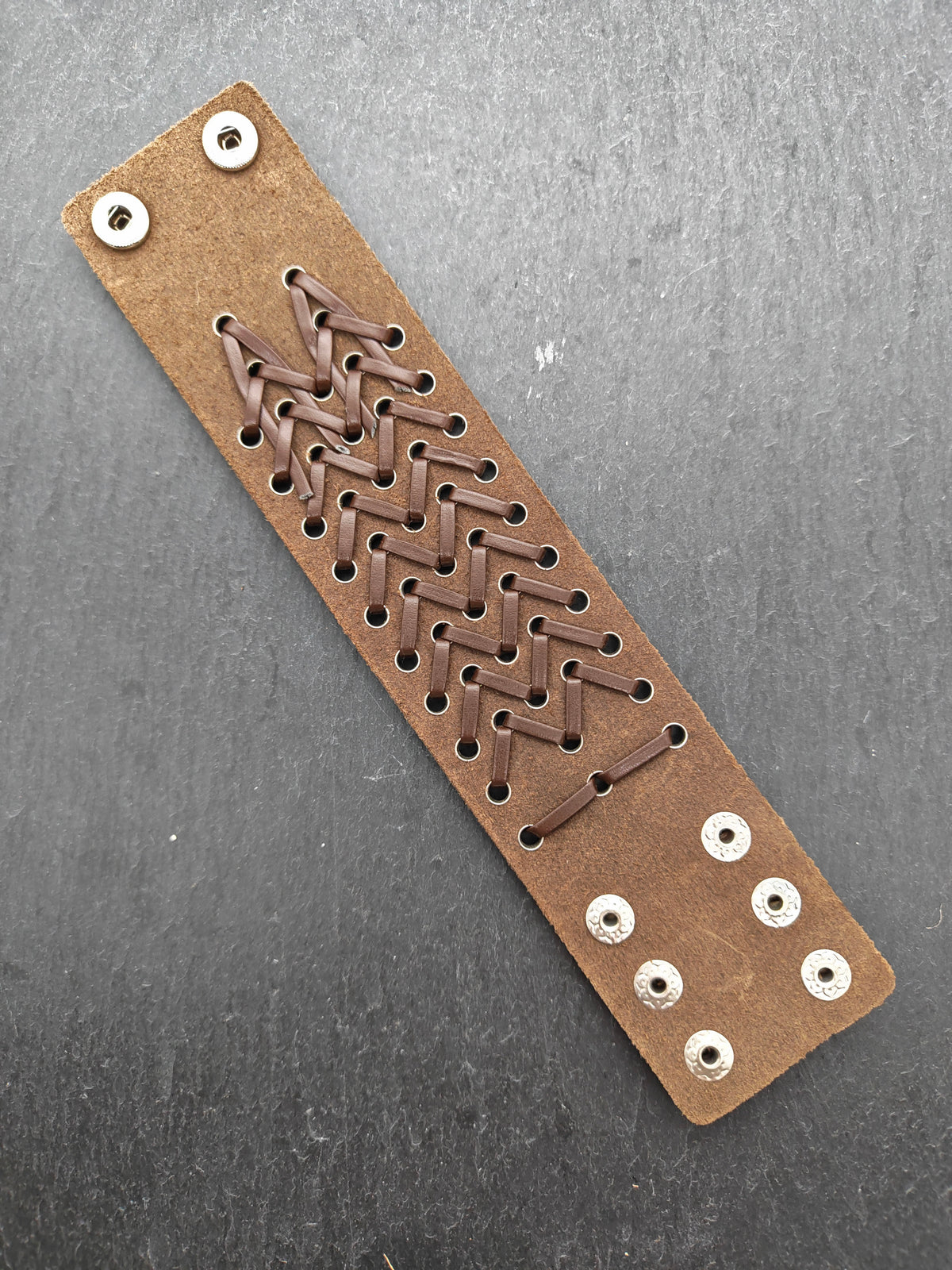 Breites Lederarmband - verstellbar