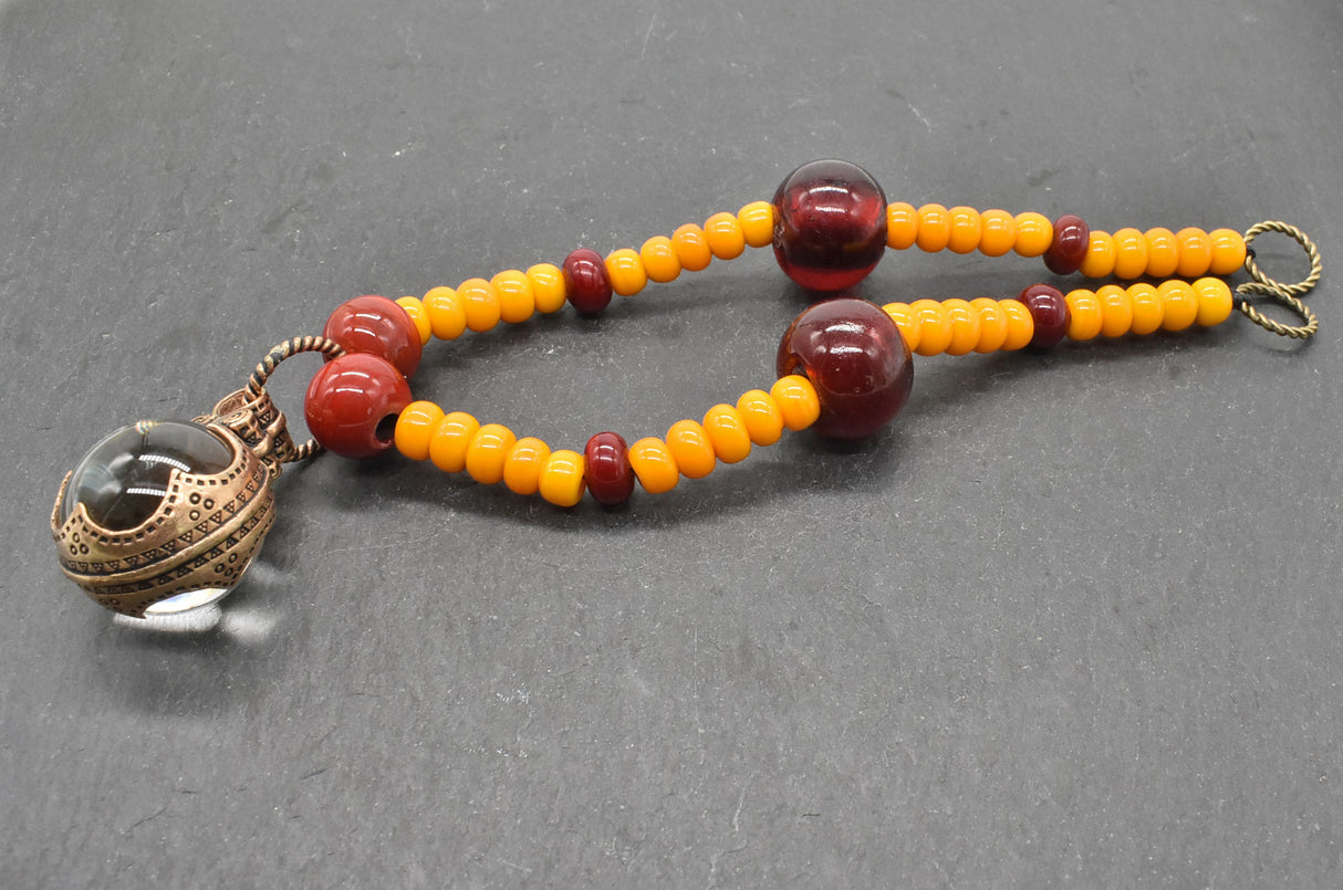 Wikinger Fibelkette mit Gotland-Sphäre und Lampwork Perlen in orange und rot von BELNAS SCHATZKISTE