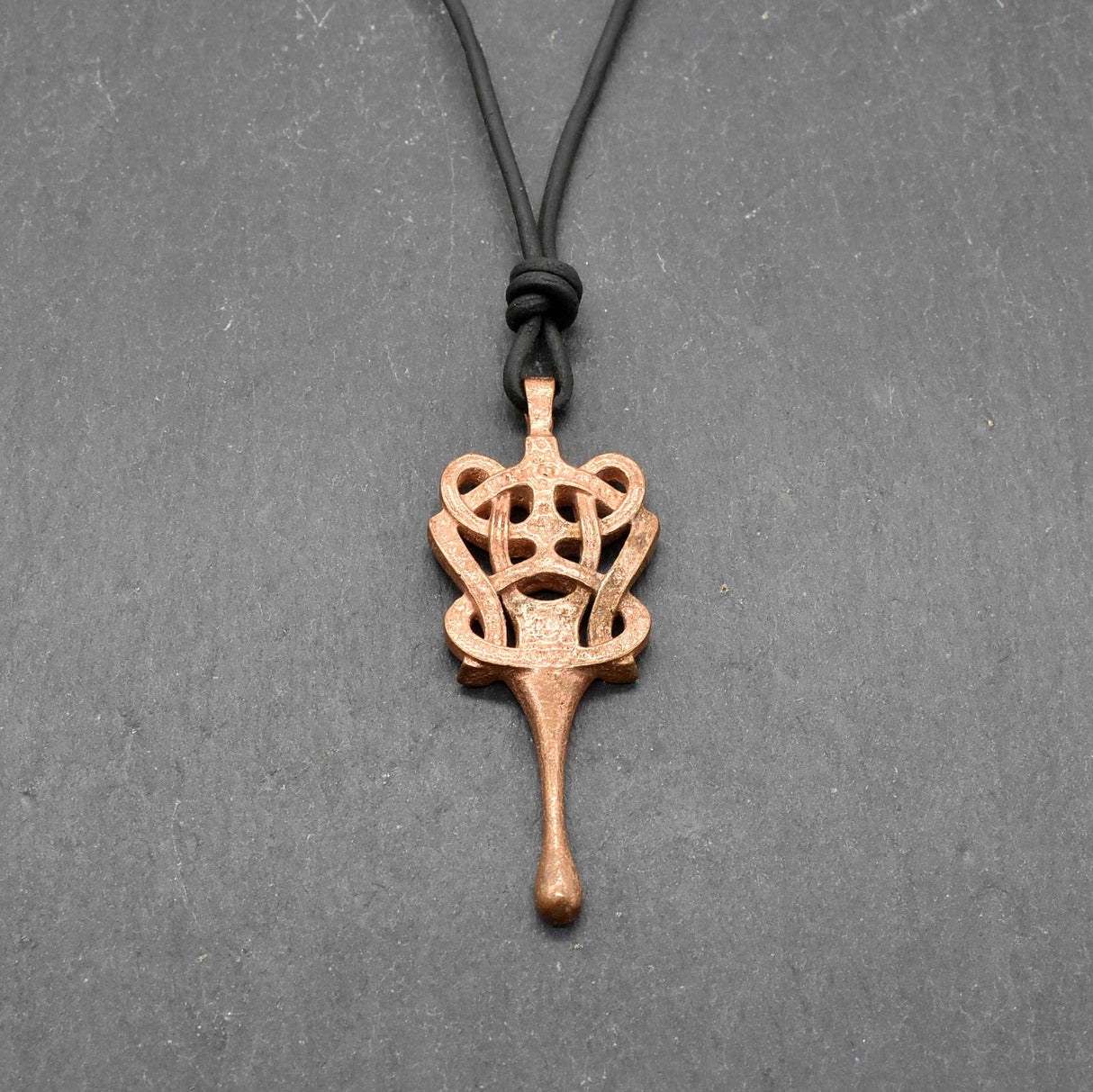 Haithabu-Ohrlöffel als Halskette