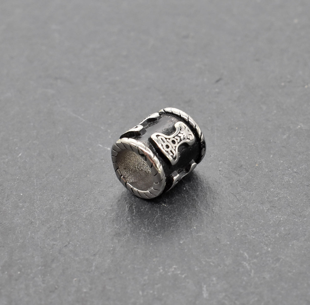Mjölnir Bartperlen Set aus Edelstahl (4-teilig) - Thorshammer Haarperle silber und schwarz