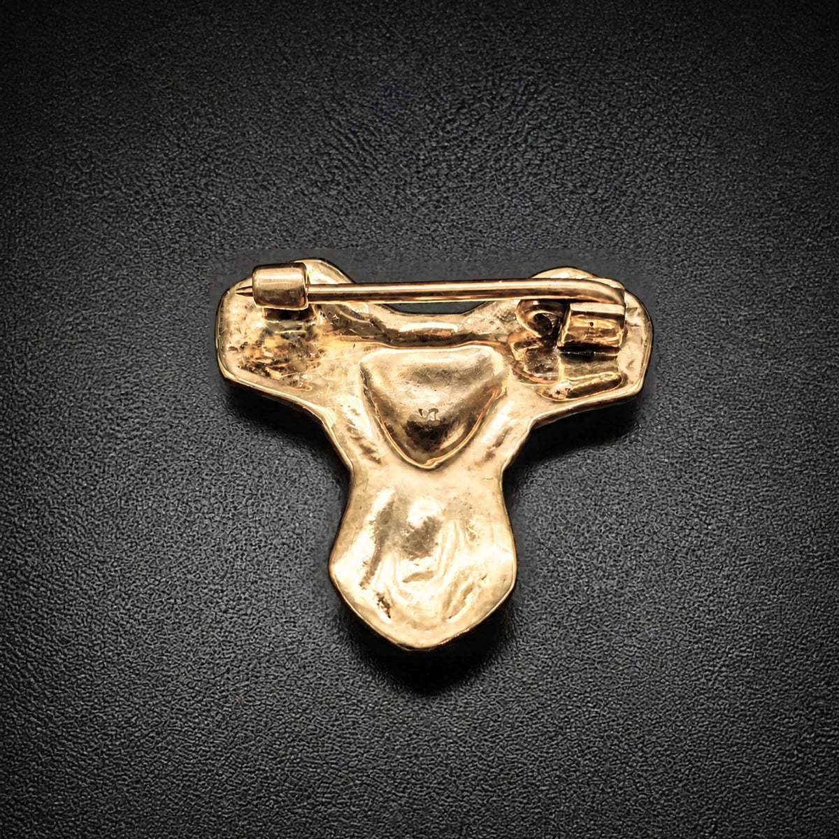 Rückseite der Wikinger Kleeblattfibel aus Bronze – Kleine Fibel nach Fund aus Oppland Norwegen – Wikingerschmuck