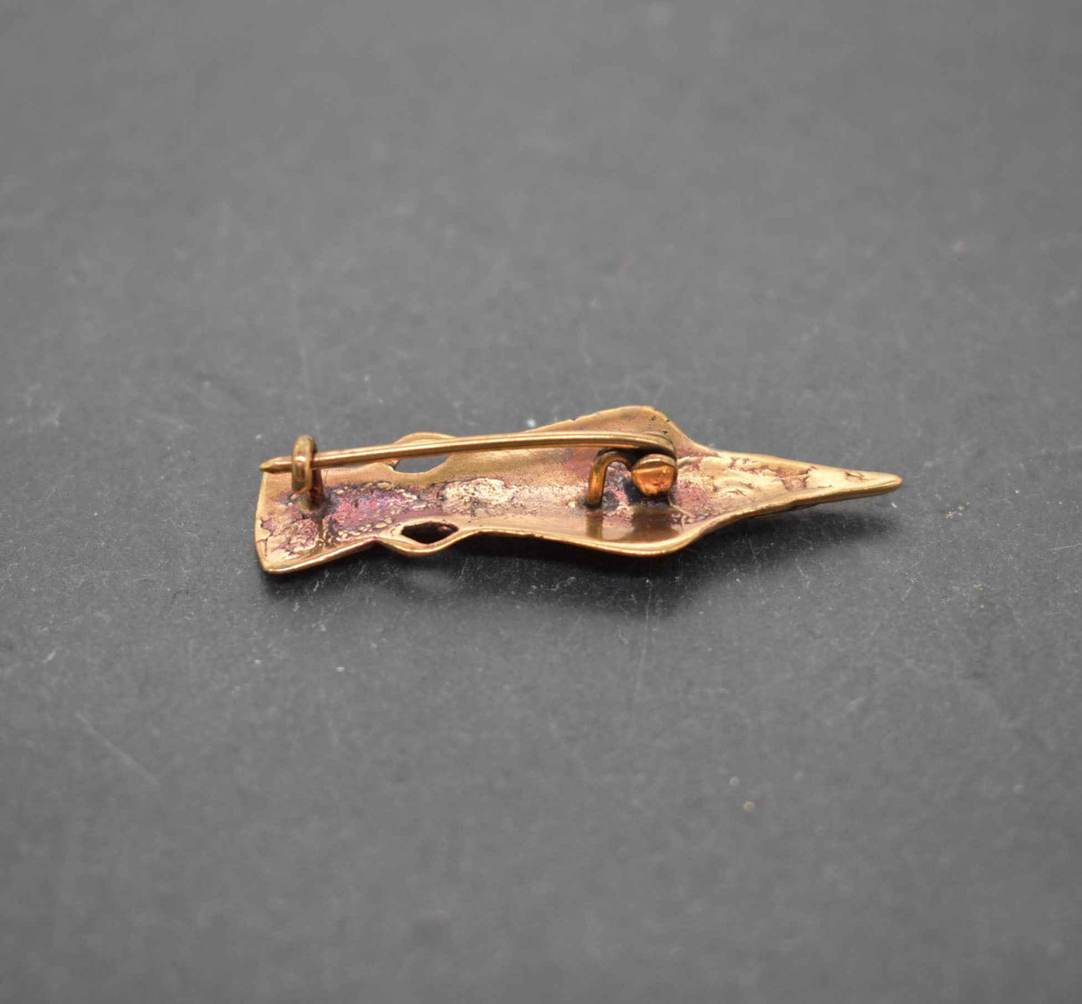 Raben Brosche Munin - Geräte Fibel