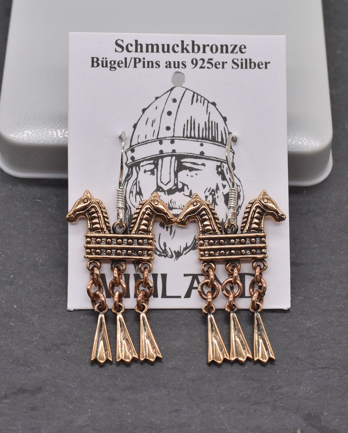 Wikinger Ohrringe mit Pferdeköpfen aus Bronze, Klapper-Ohrringe Rus-Wikinger