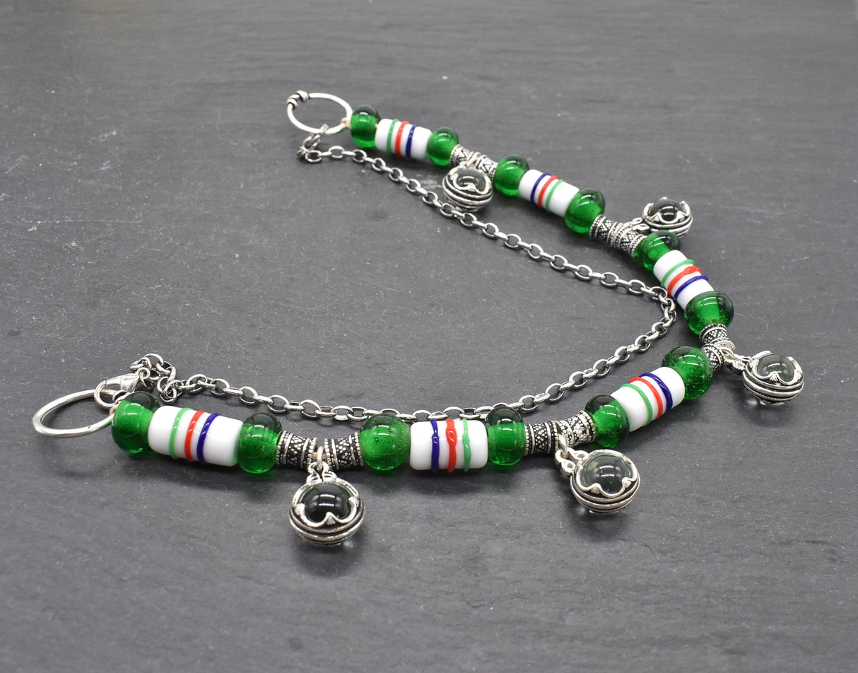 Gotland Glasperlenkette in silber, grün und weiß von BELANAS SCHATZKISTE – Historischer Schmuck für die Wikingerin