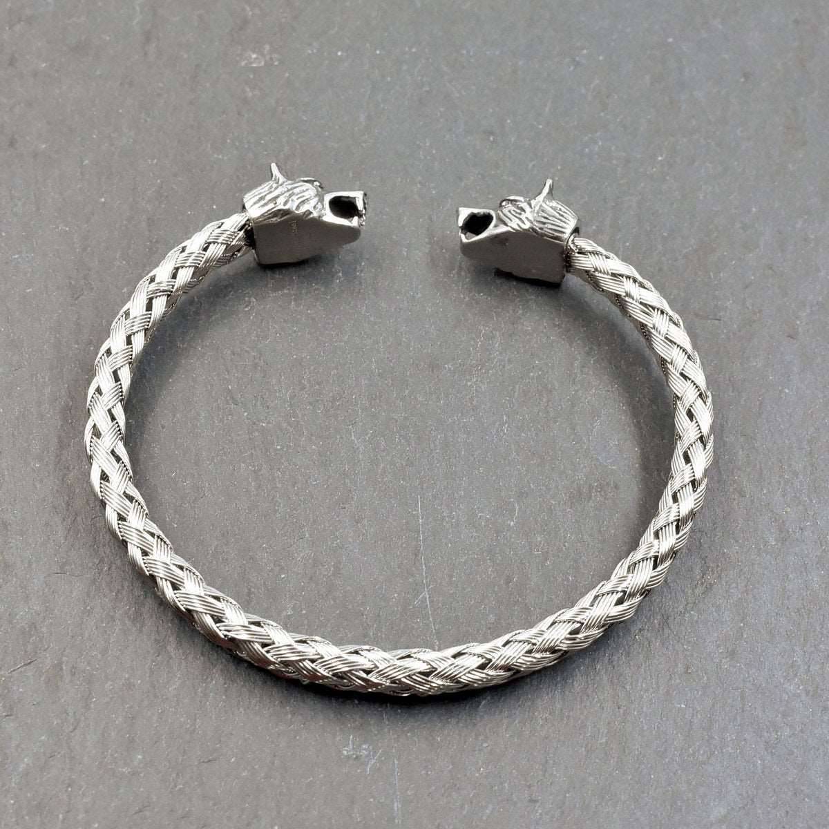 Geflochtener Wolfsarmreif aus Edelstahl