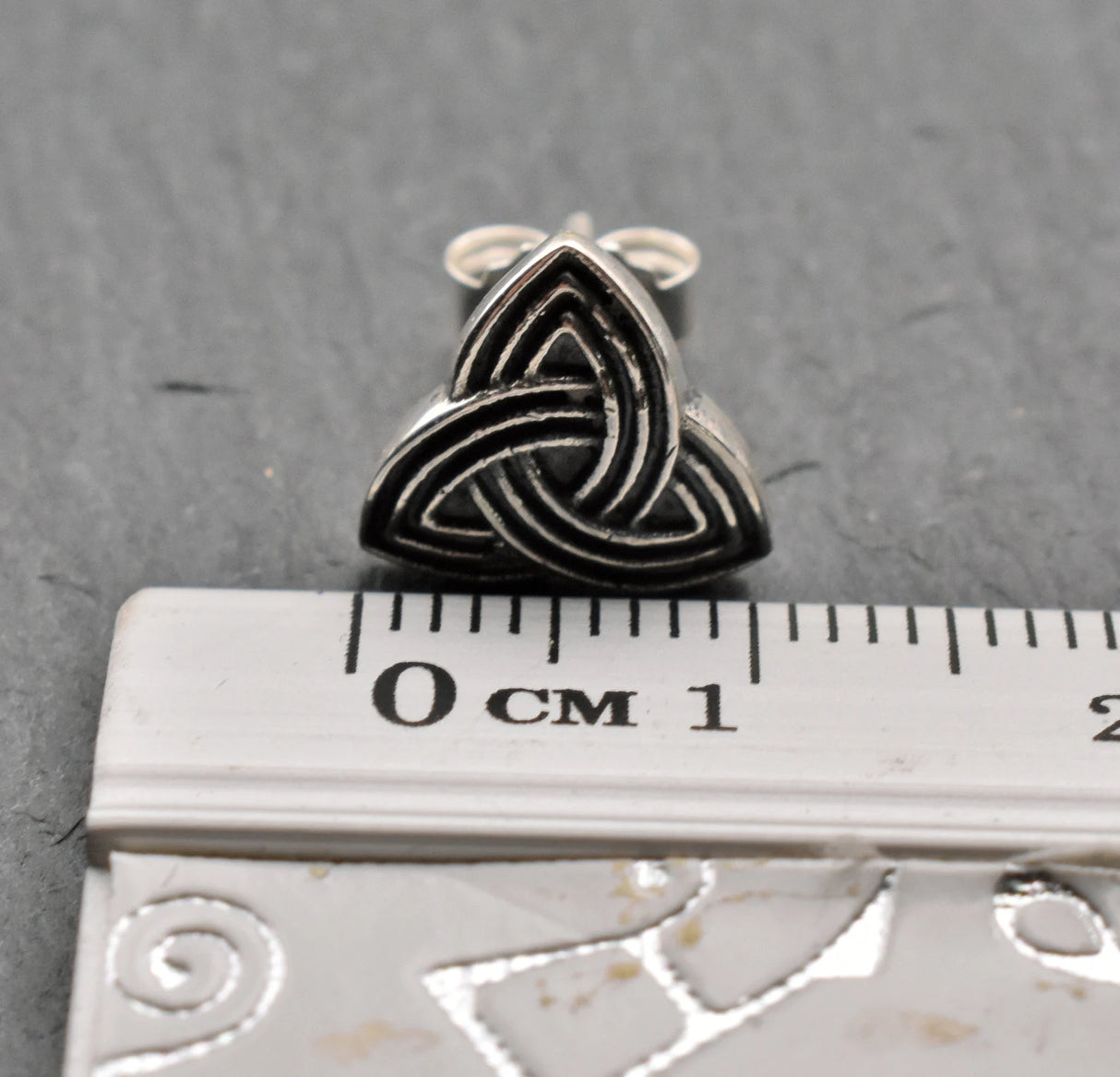 Keltische Ohrstecker Triquetra aus Bronze oder 925er-Silber - Belanas Schatzkiste