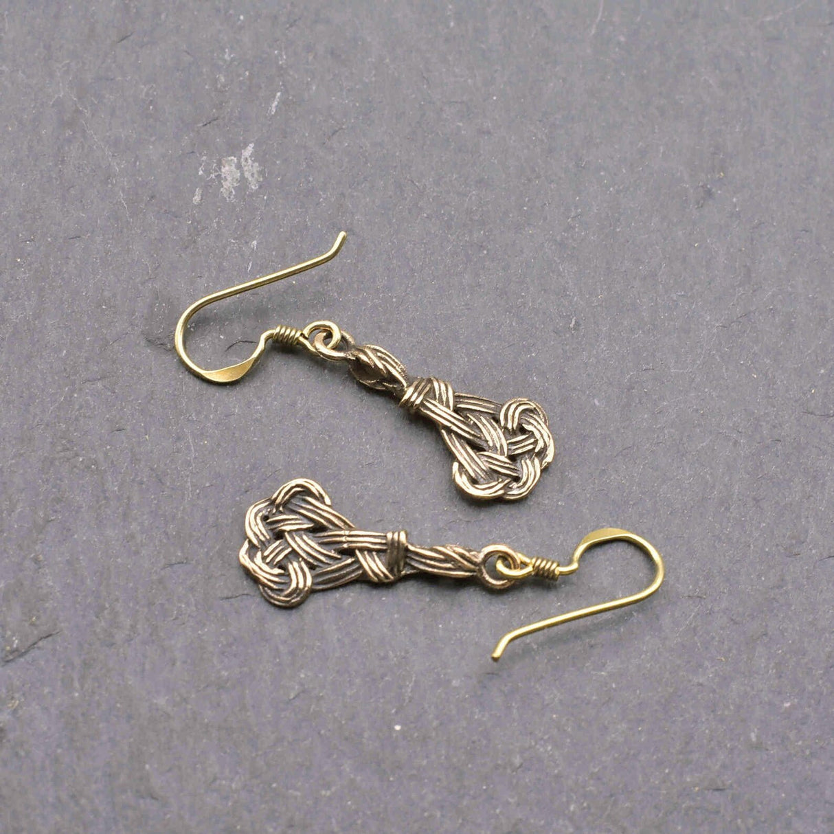 Keltische Knoten Ohrringe ASRUN aus Bronze