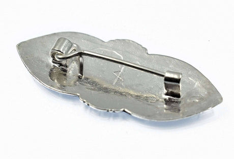 Rückseite der Birka Fibel