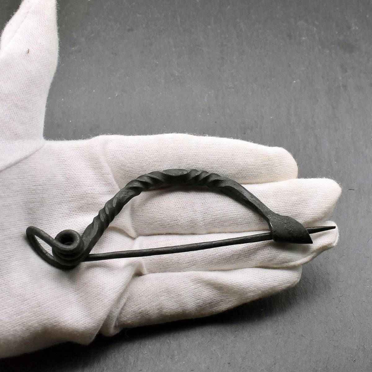 Keltische Bügelfibel aus Eisen