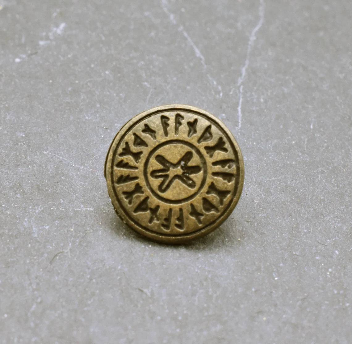Bronzefarbener Wikinger Knopf Hagalaz