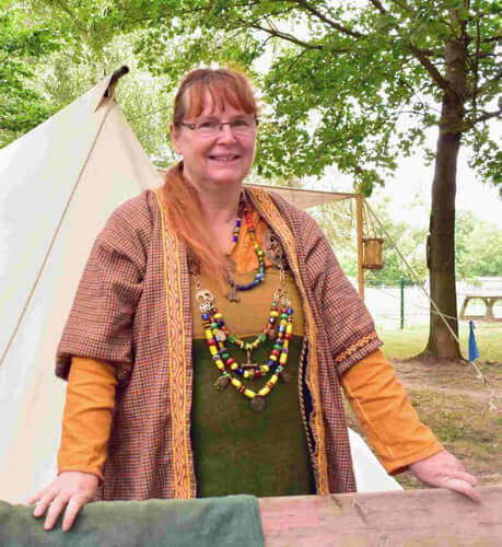 Belana als Wikingerin