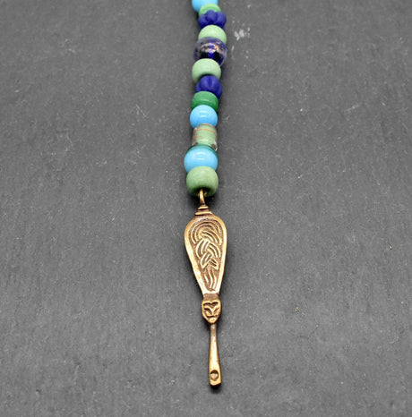 Birka Ohrlöffel mit Glasperlenkette