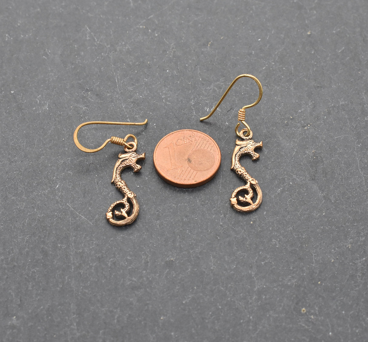 Keltische Drachen-Ohrringe aus Bronze