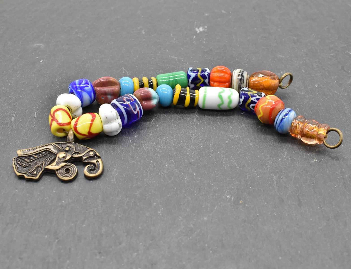 Handgefertigte Raben-Fibelkette