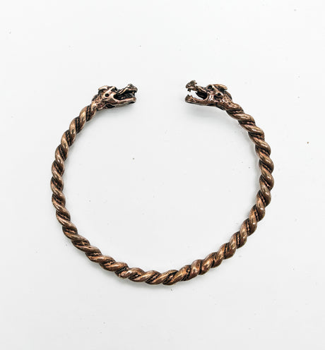 Wikinger Armreif aus Bronze mit Drachenköpfen – Tordierter nordischer Armring – Nordischer Schmuck