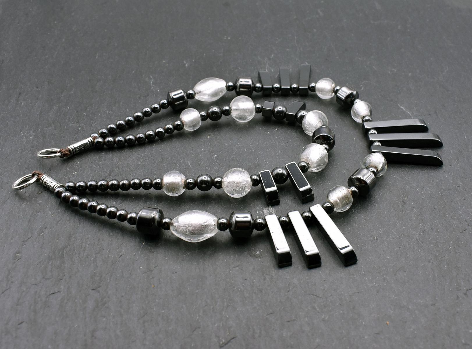 Edles Fibelketten-Set aus Hämatit im Wikinger-Stil