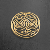 Keltische Spiral-Brosche aus Bronze – Filigrane Gewandschließe