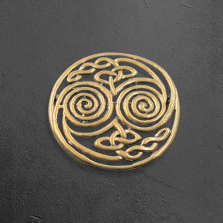 Keltische Spiral-Brosche aus Bronze – Filigrane Gewandschließe