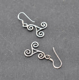 Große keltische Silber Ohrringe mit Triskele – Spiritueller Ohrschmuck aus 925 Sterling Silber
