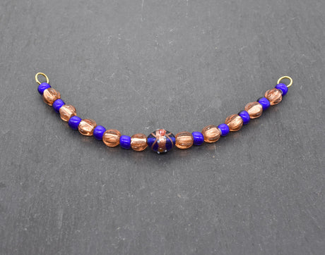 Kurze Fibelkette mit Lampwork-Perlen im Wikinger-Stil – Glasperlenkette für Ovalfibeln und Trägerkleid
