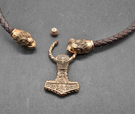 Prächtige Thorshammer Kette