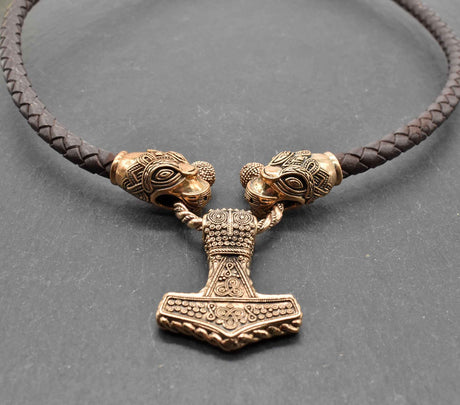 Prächtige Thorshammer Kette