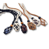 Makramee Kette mit Edelsteinen – Handgefertigter Naturschmuck voller Eleganz & Natürlichkeit