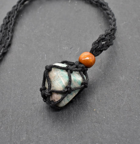 Makramee Kette mit Amazonit – Handgefertigter Naturschmuck voller Eleganz & Natürlichkeit