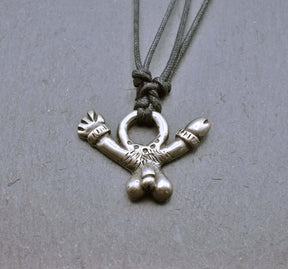 Römische Phallus Kette - Antiker Glücksbringer für Mutige