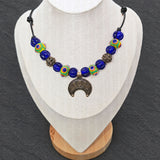 Römische Lunula Kette NOVA – Bronze Mondsichel mit Lampwork Glasperlen – Römischer Schmuck – Handgefertigte Halskette