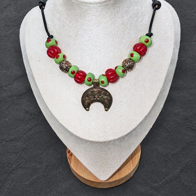 Römische Lunula Halskette VENUS – Historischer Schmuck für Mittelalter &amp; Reenactment