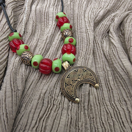 Römische Lunula Halskette VENUS – Historischer Schmuck für Mittelalter &amp; Reenactment