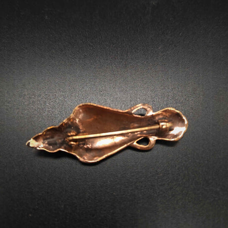 Rückseite der Vogelfibel aus Uppåkra – Vendelzeitliche Brosche aus Bronze