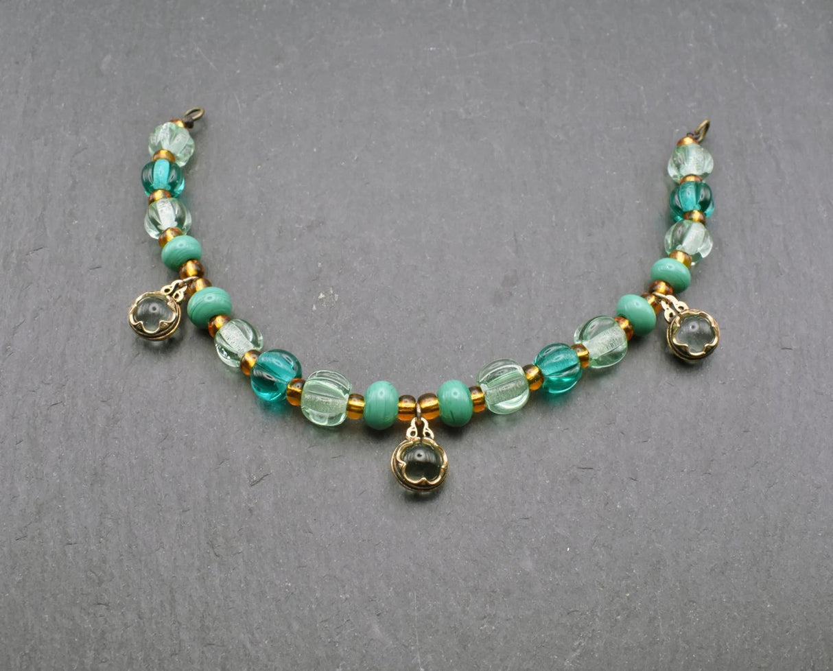 Wikinger Fibelkette mit Kugel-Anhängern aus Bronze von Belanas Schatzkiste