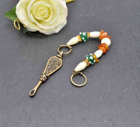 Wikinger Ohrlöffel aus Bronze mit Kette