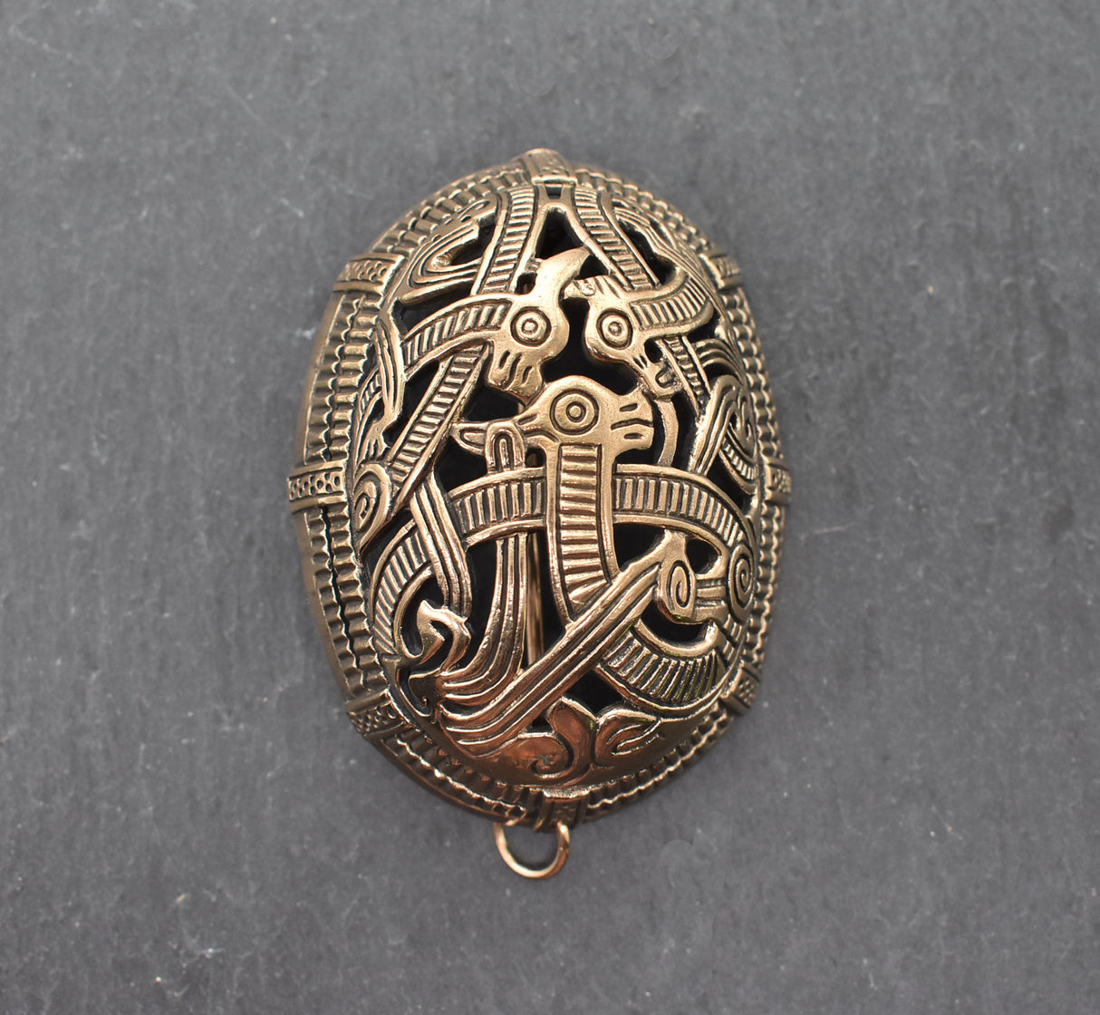 Wikinger Schalenfibel Set im Jelling Stil – Historische Ovalfibeln aus Bronze
