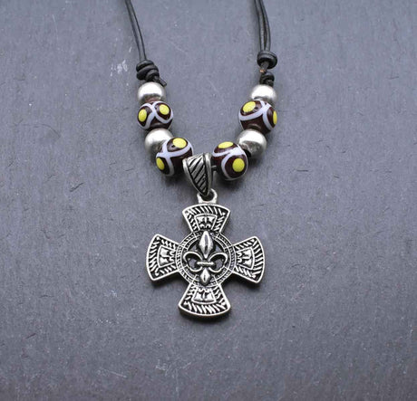 Fleur-de-lis-kette mit glasperlen - weinrot silber - halskette