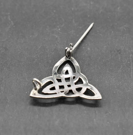 Keltische knotenbrosche aus 925er sterling silber - brosche
