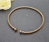 Keltischer Torque aus Bronze – Halsreif aus der La-Tène-Zeit für Frauen und Männer 