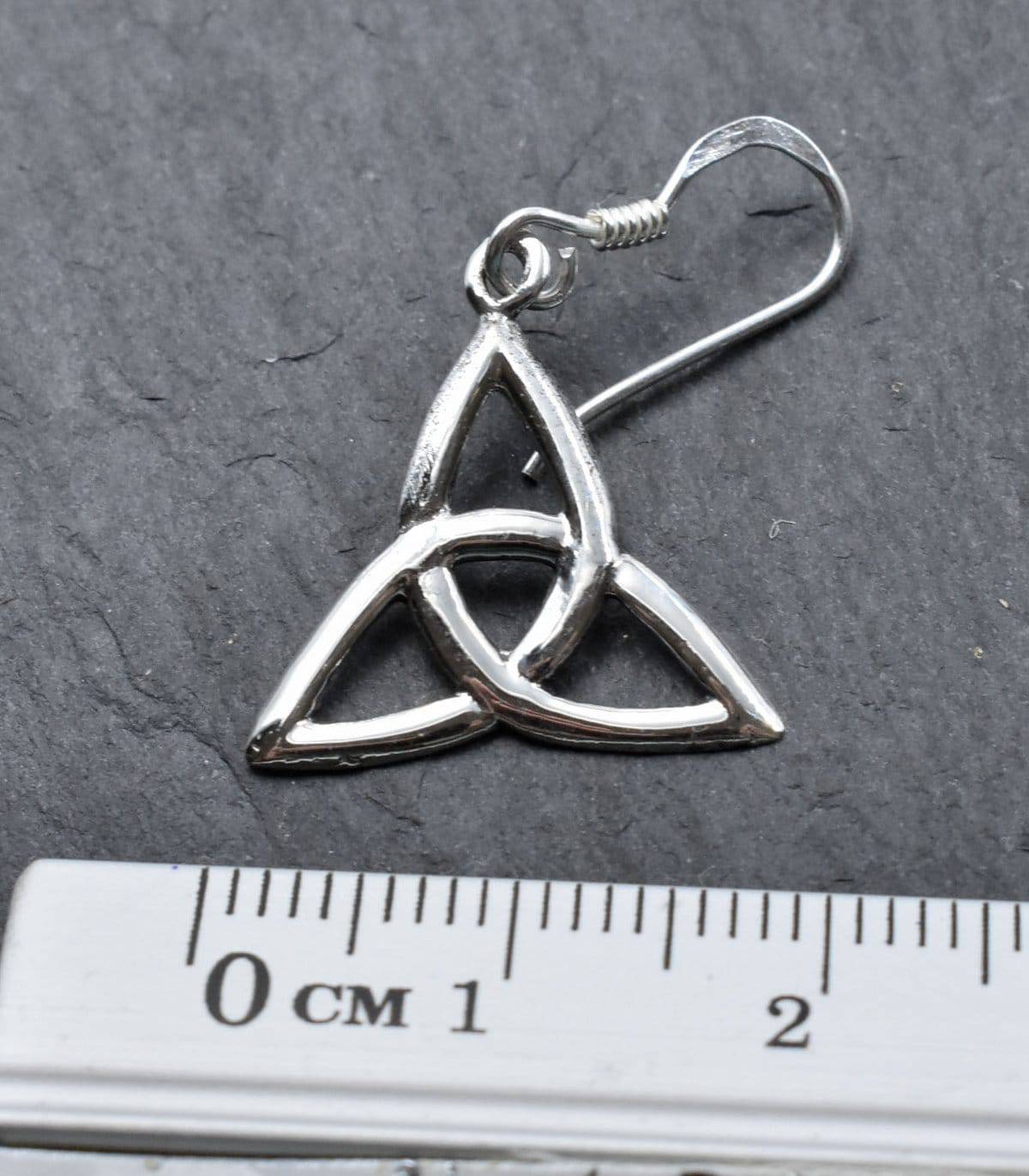 Maße des Triquetra Ohrhänger aus 925er-Silber