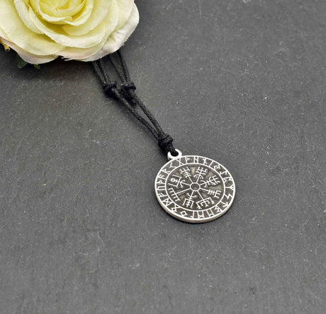 Vegvisr kette - halskette