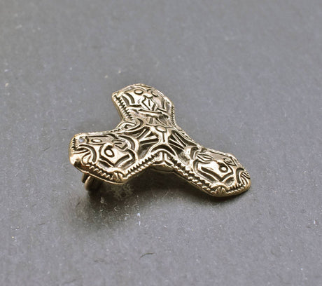 Kleeblattfibel der Wikinger aus Bronze