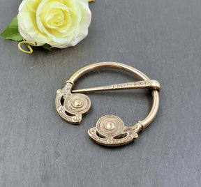 Großartige Wikinger Goldsborough Fibel - Belanas Schatzkiste