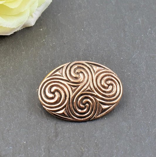 Keltische Brosche mit Spiralmuster aus Bronze - aus der Latenézeit